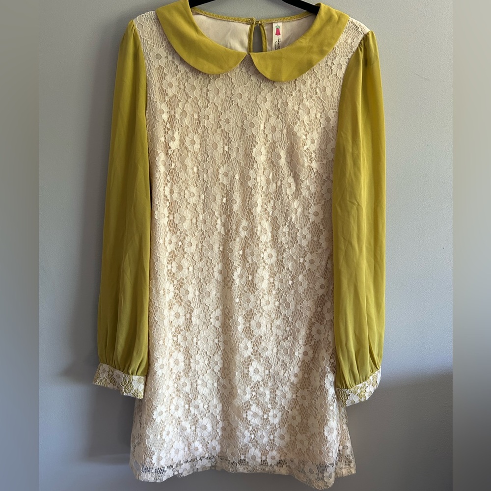 Alice moon vintage style lace dress size Large!